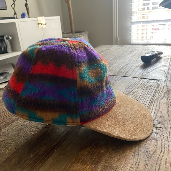 Vintage Hat - Picture 2 of 5